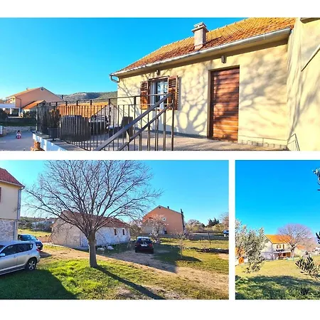 House Bleki Semesterbostad Šibenik